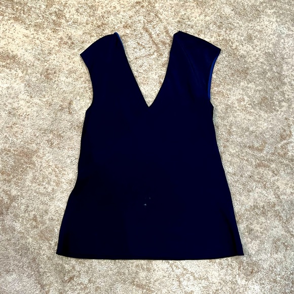 Diane Von Furstenburg silk vintage top Small - Picture 2 of 5
